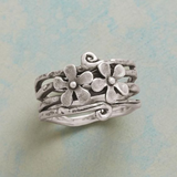 Bague rétro avec fleurs | Or blanc