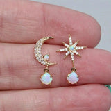 Boucles d'oreilles lune et étoile et opale | Or