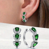 Boucles d'oreilles à rayures avec cristal brillant | Or