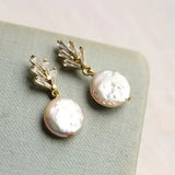Boucles d'oreilles élégantes en perles baroques | Or