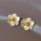 Boucles d'oreilles pendantes en pétale d'or | Or