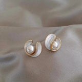 Boucles d'oreilles pendantes luxueuses en opale blanche et perles | Or