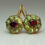 Boucles d'oreilles rondes rétro avec des cristaux verts et rouges | Or