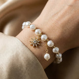 Bracelet avec médaillon, marguerite et tournesol | Or blanc