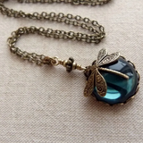 Collier rétro libellule cristal vert | Or