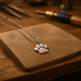 Collier avec patte, acier inoxydable | Or blanc