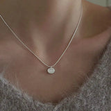 Collier classique avec pendentif unique | Or blanc