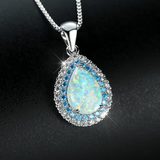 Collier en opale bleue lumineuse | Or