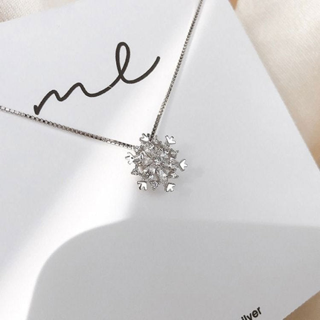 Collier en cristal avec neige brillante | Or rose
