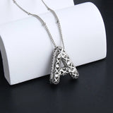 Collier initial en lettres bulles | Or blanc