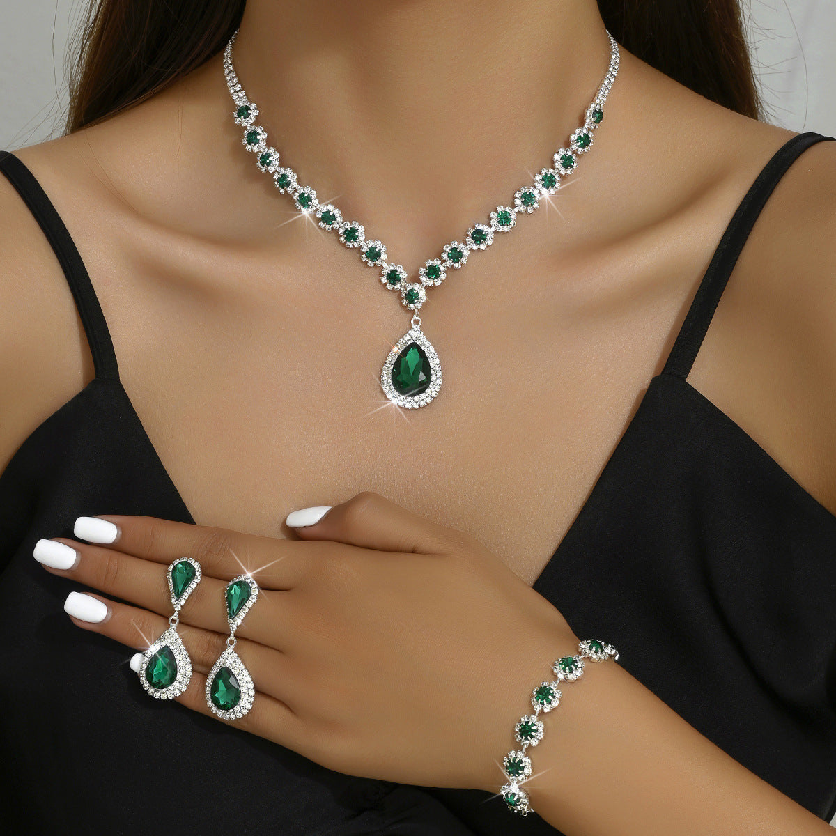 Ensemble complet de trois bijoux pour mariées | Or