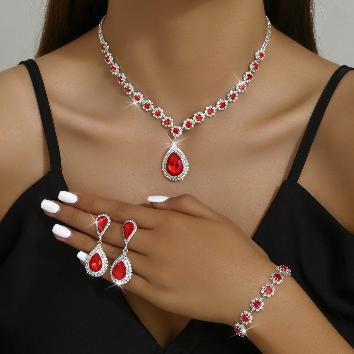 Ensemble complet de trois bijoux pour mariées | Or