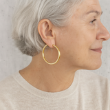 Grandes boucles d'oreilles en forme d'anneau | Or